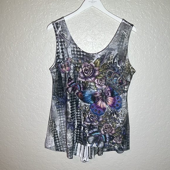 Big Bang | Rose Butterfly Graphic Jeweled Sleeveless Top - Picture 10 of 10